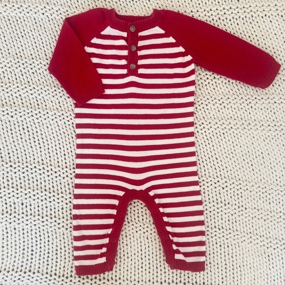 Cherokee Red & White Stripped Onesie Baby Size 6 Months - Picture 1 of 4